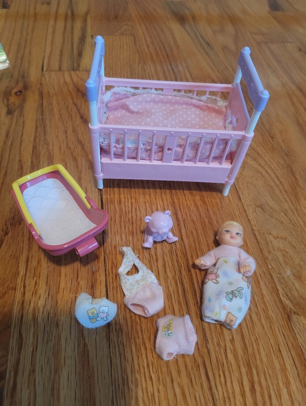 Barbie Crib And Baby Set